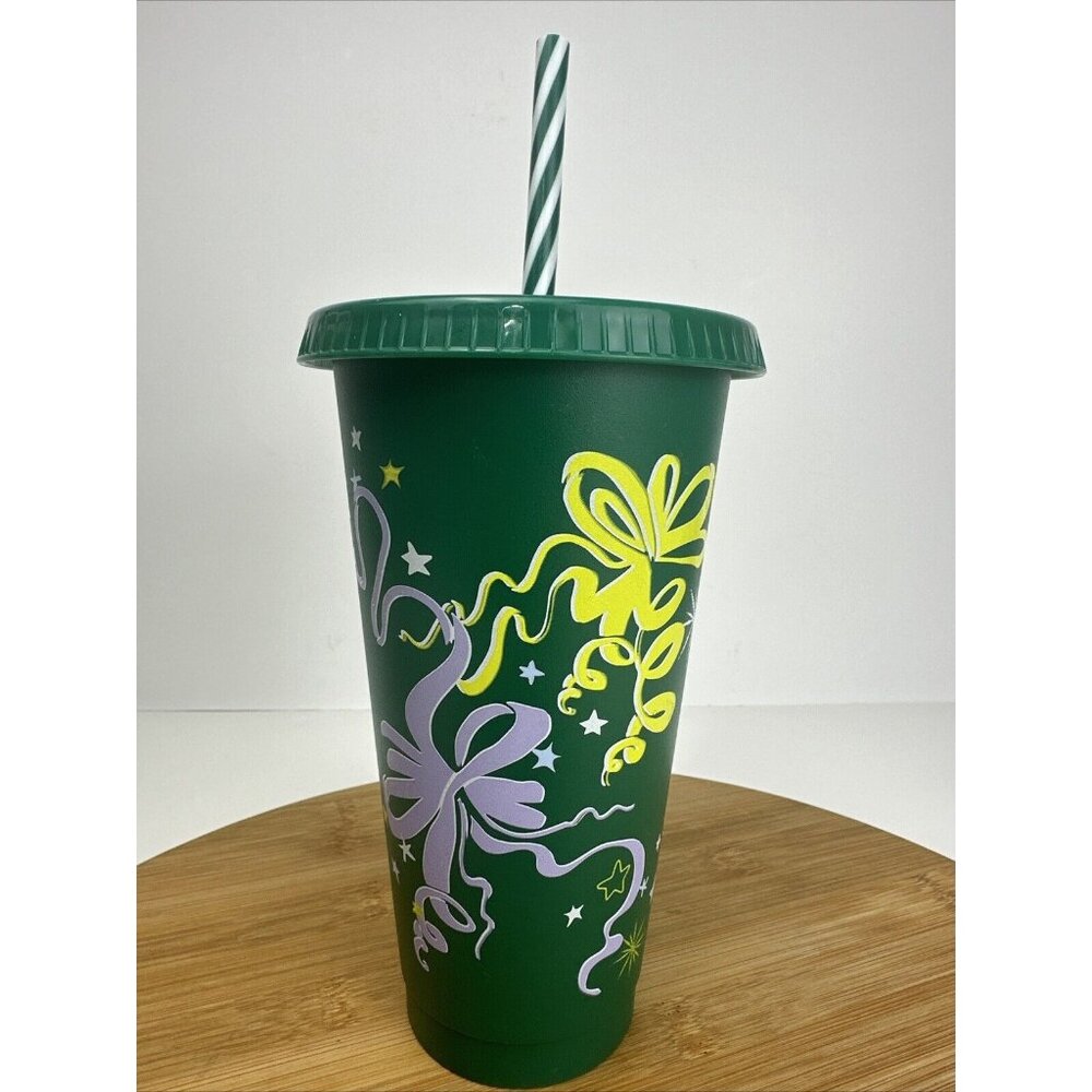 Starbucks 24oz Reusable Cold Cup With Straw Lid Green‎